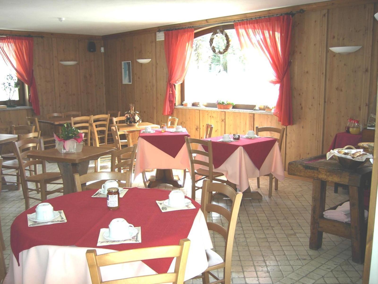 Residence Les Nigritelles Конь Екстер'єр фото