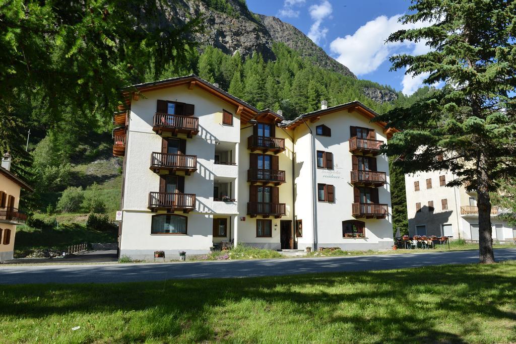 Residence Les Nigritelles Конь Екстер'єр фото